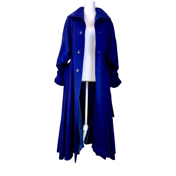 PIAZZA SEMPIONE WOOL/CASHMERE EXTRA LONG COAT IN NAVY - Picture 8 of 12